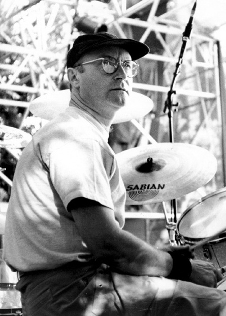 Classic Gold artist spotlight featured image – Phil Collins