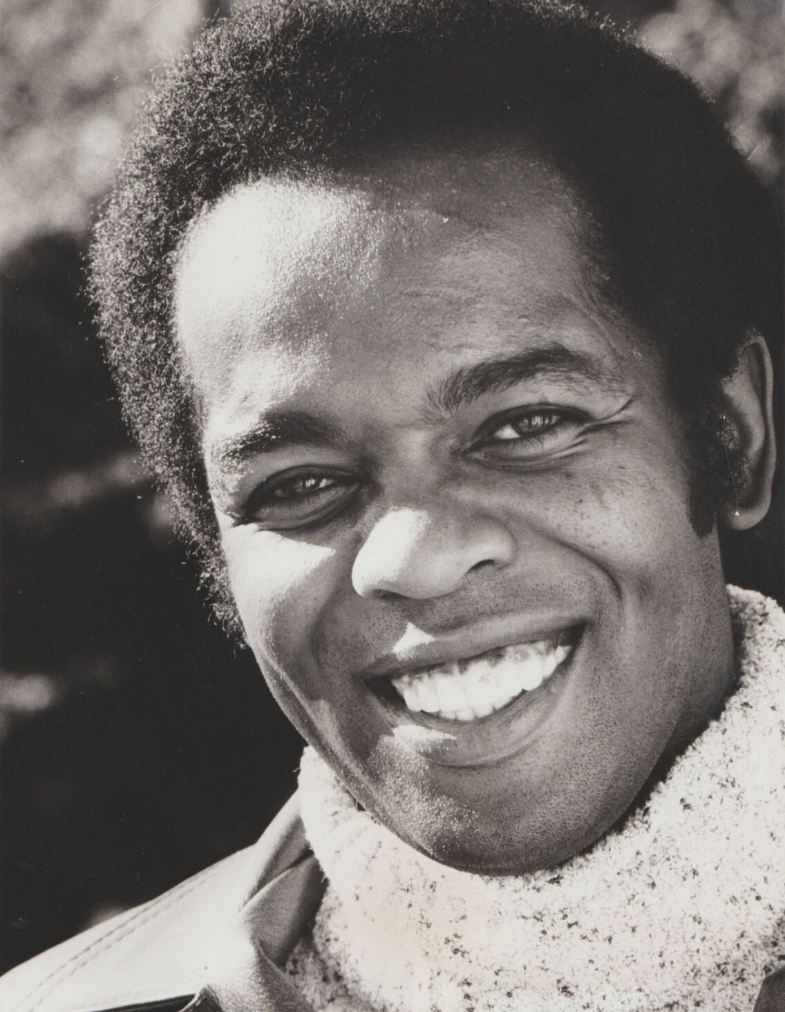 Classic Gold article featured image – Lou Rawls
