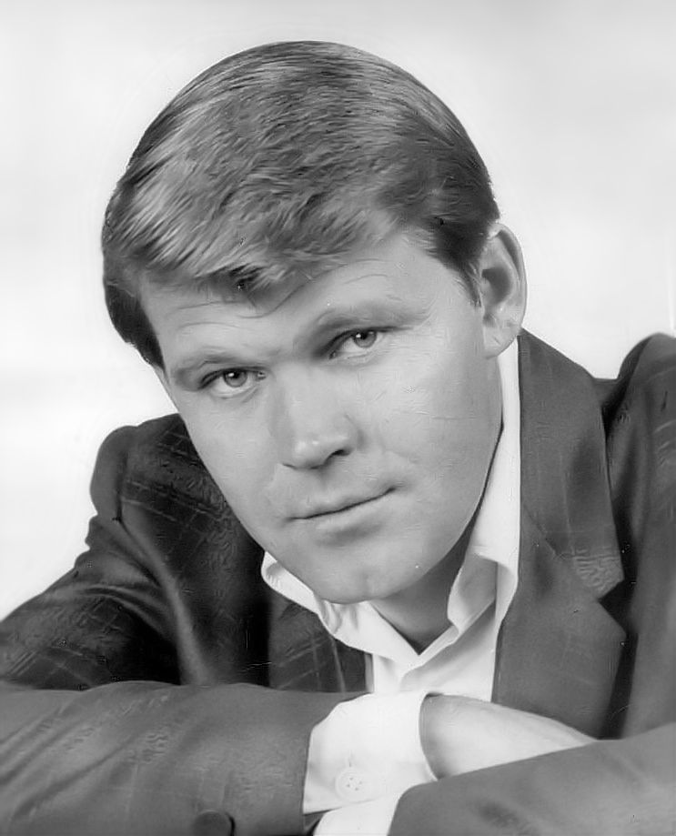Classic Gold article featured image – Glen Campbell